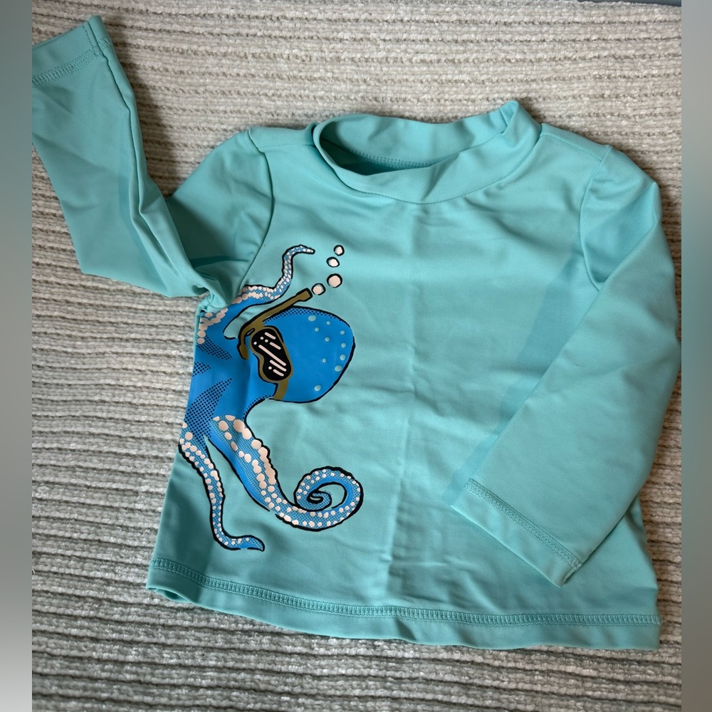 Carter’s long rash guard top
